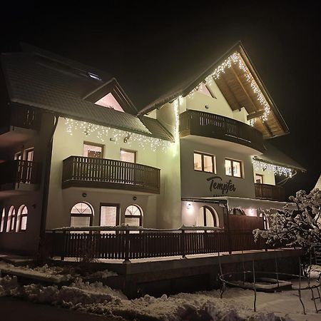 Tempfer Apartments & Rooms With New Wellness Rateče Exterior foto